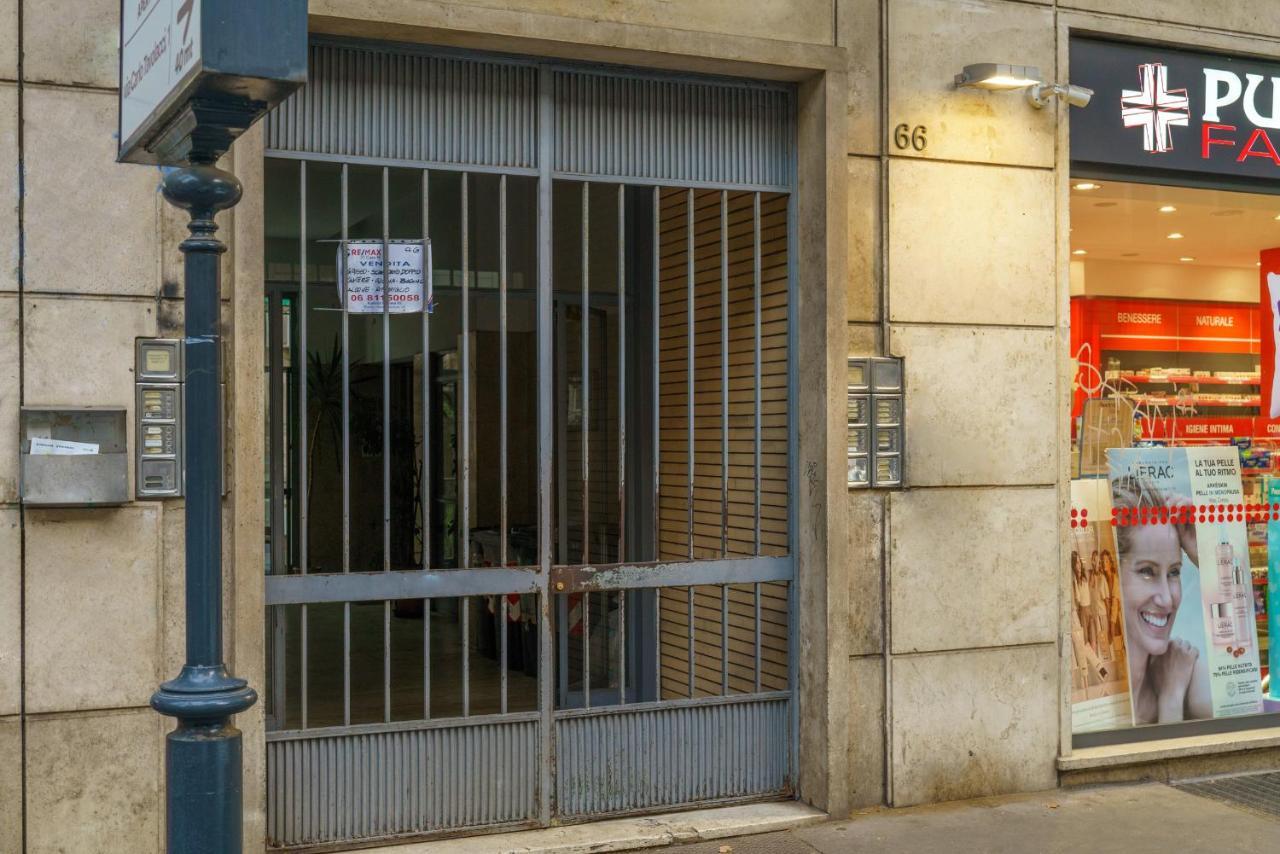 B&btrastevere66 * Rome